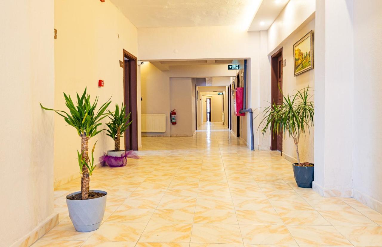 Simre Inn Hotel 萨夫兰博卢 外观 照片